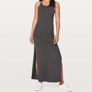 Lululemon Refresh Maxi. Black color.